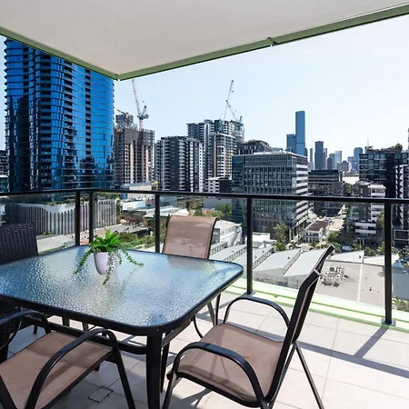 Arena Apartments By Cllix Brisbane Exterior photo